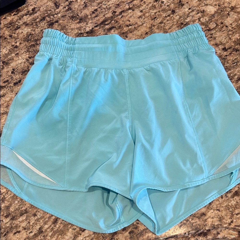 Lululemon Hotty Hot Short High-Rise Long 4". Light blue size 4